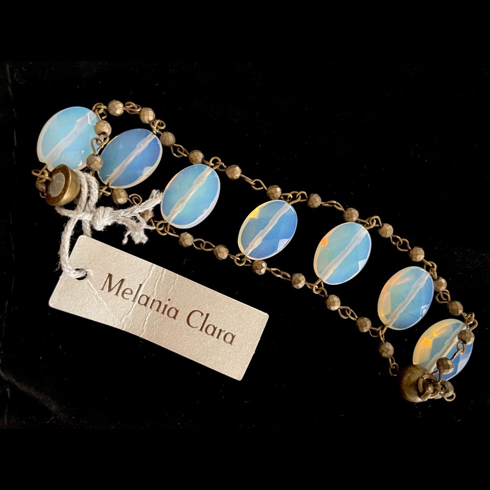 Melania Clara Luz Bracelet w/ Oval Crystals